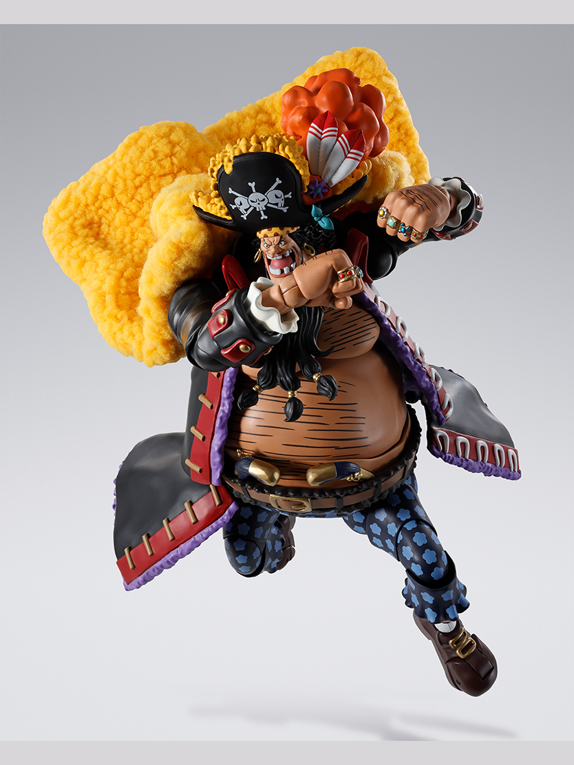 ONE PIECE フィギュア S.H.Figuarts マーシャル・D・ティーチ -四皇-