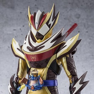 仮面ライダーヴァレン フラッペカスタム＆「サクッ」とエフェクトパーツセット